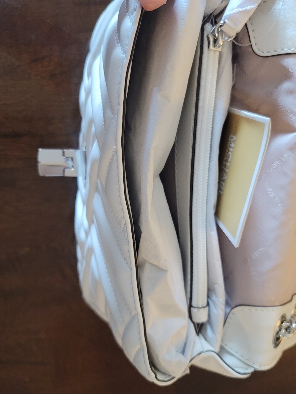 Michael Kors Quilted White Crossbody with Silver Chain Strap - Picture 4 of 5